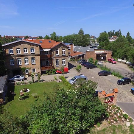 Villa Backstein Obo19 Schwerin  Bagian luar foto