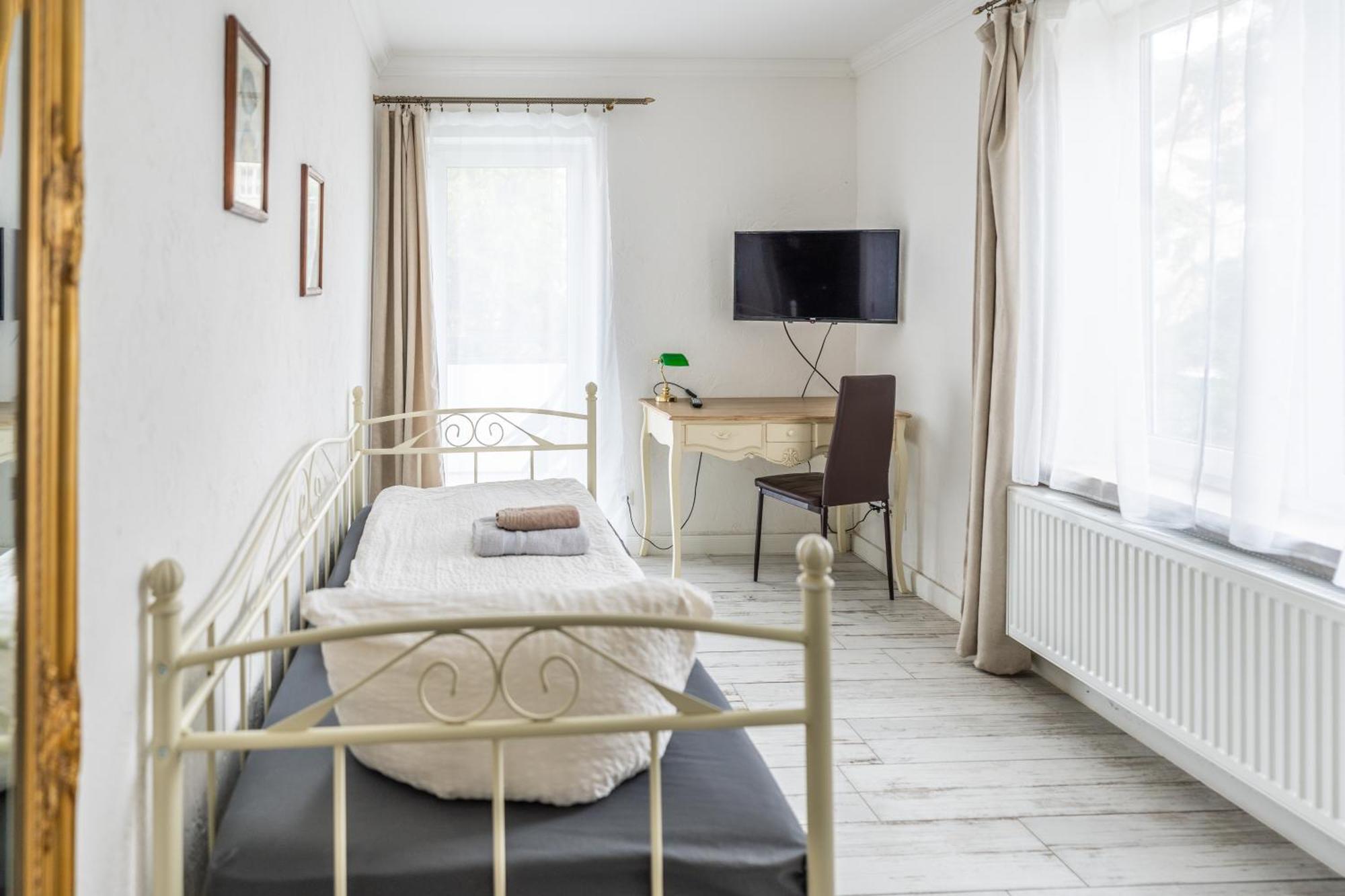 Villa Backstein Obo19 Schwerin  Bagian luar foto