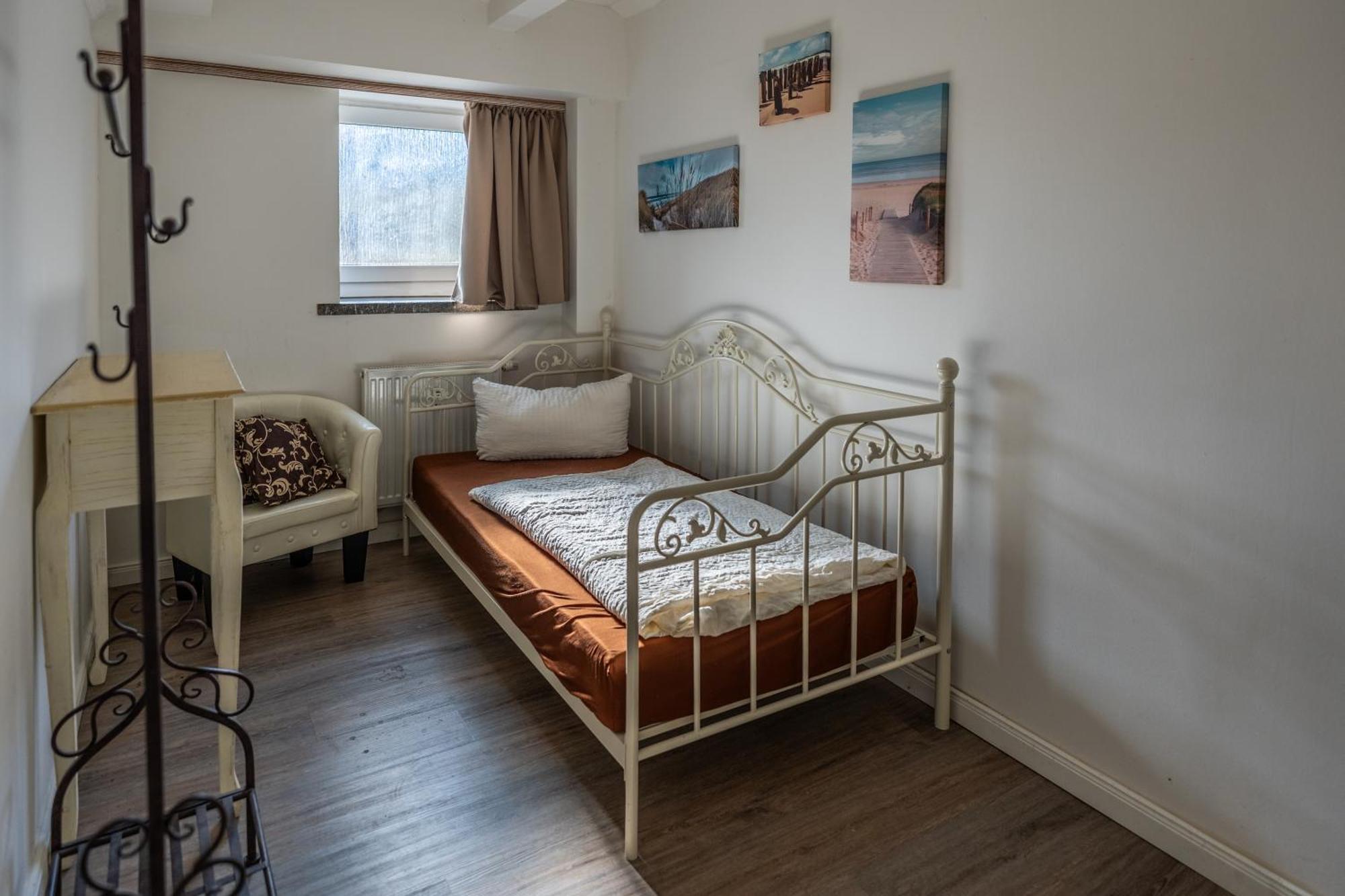 Villa Backstein Obo19 Schwerin  Bagian luar foto